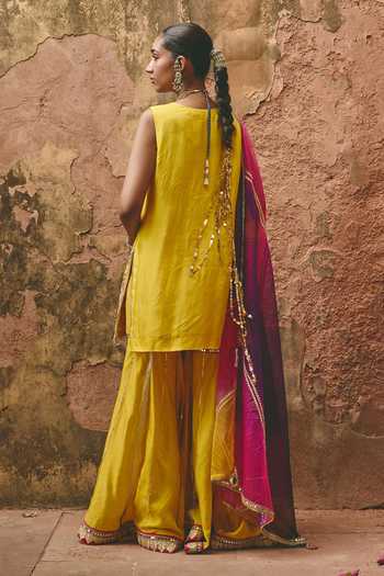 Ajiesh Oberoi Basanti Embroidered Kurta Sharara Set