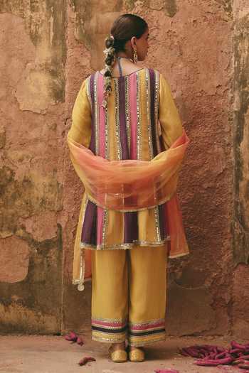 Ajiesh Oberoi Lehri Panelled Kurta Pant Set