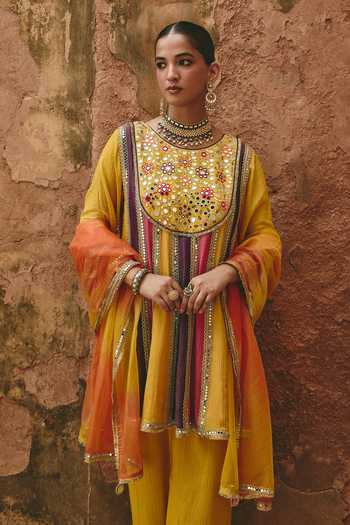 Ajiesh Oberoi_Yellow Silk, Organza, Bamboo Round Neck, Yes Lehri Panelled Kurta Pant Set _Online_at_Aza_Fashions