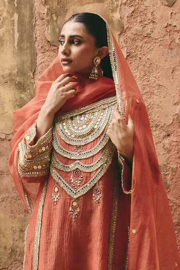 Buy_Ajiesh Oberoi_Orange Organza, Tissue, Crinkle High Beli Embroidered Kurta Farshi Salwar Set _Online_at_Aza_Fashions