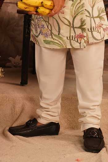 Arani Label_Off White Cotton, Twill Ivy Bloom Kurta And Pant Set _Online_at_Aza_Fashions