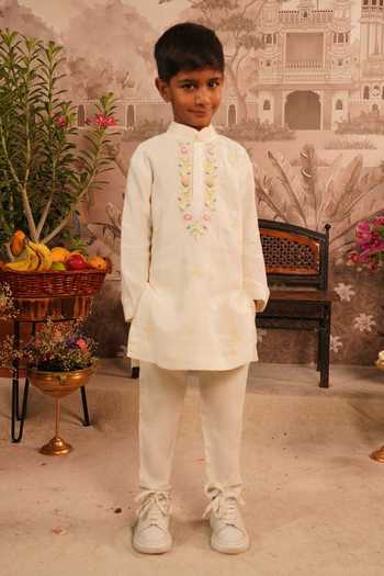 Arani Label Ivory Blossom Kurta & Pant Set 