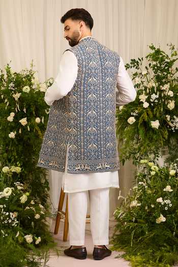 Kasbah Regal Zari Detailed Open Nehru Jacket 