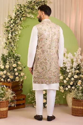Kasbah The Floral Embroidered Nehru Jacket 