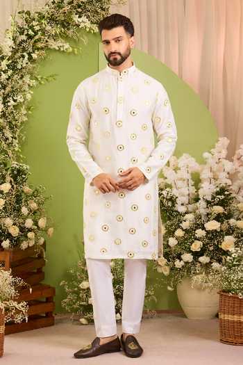 Buy Kasbah White Silk The Ciel Mirror Work Kurta Online at Aza Fashions Buy_Kasbah_White Silk The Ciel Mirror Work Kurta _Online_at_Aza_Fashions