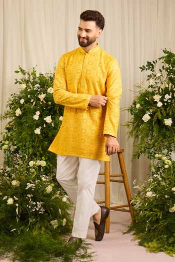 Buy Kasbah Yellow Silk The Moncler Abstract Motif Kurta Online at Aza Fashions Buy_Kasbah_Yellow Silk The Moncler Abstract Motif Kurta _Online_at_Aza_Fashions