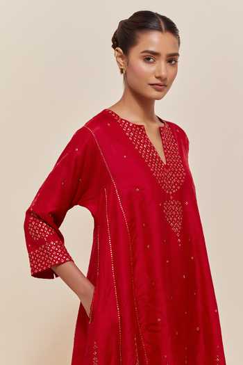Buy Kora Red , Organza Notched Neck, Yes Short Kalidar Kurta Salwar Set Buy_Kora_Red , Organza Notched Neck, Yes Short Kalidar Kurta Salwar Set