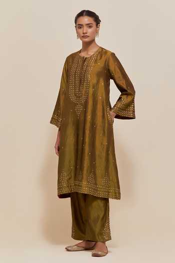 Kora Olive Green , Organza Round Neck, Yes A-line Kurta And Pant Set Online at Aza Fashions Kora_Olive Green , Organza Round Neck, Yes A-line Kurta And Pant Set _Online_at_Aza_Fashions