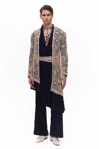 Mukti And Kavith Casa Embroidered Jacket & Kurta Set 