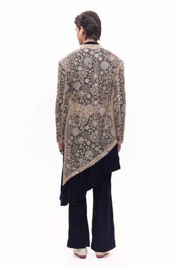 Mukti And Kavith Casa Embroidered Jacket & Kurta Set 