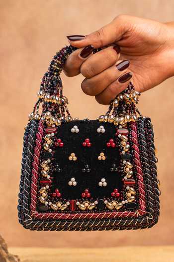 Shop Nayaab By Sonia Black Empress Noir Charm Clutch Bag Online at Aza Fashions Shop_Nayaab By Sonia_Black Empress Noir Charm Clutch Bag _Online_at_Aza_Fashions