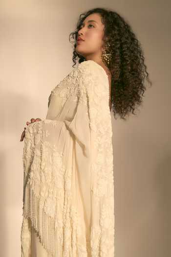 Premya By Manishii_Ivory Georgette, Tulle Sweetheart Neck Hand Embroidered Saree With Blouse _Online_at_Aza_Fashions