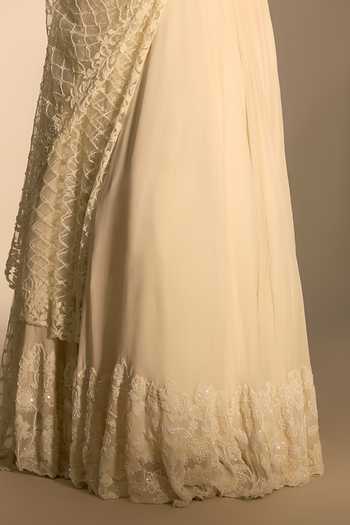 Premya By Manishii Ivory Georgette, Tulle Sweetheart Lehenga Set With Heavy Embroidered Dupatta Online at Aza Fashions Premya By Manishii_Ivory Georgette, Tulle Sweetheart Lehenga Set With Heavy Embroidered Dupatta _Online_at_Aza_Fashions