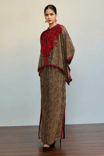 Ritu Kumar_Black Crepe, Rayon Round Neck Druti Floral Print Kaftan And Skirt Co-ord Set _Online_at_Aza_Fashions