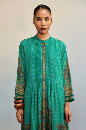 Buy Ritu Kumar Green Georgette, Viscose, Cotton Mandarin Collar Vandana Printed Kurta Online at Aza Fashions Buy_Ritu Kumar_Green Georgette, Viscose, Cotton Mandarin Collar Vandana Printed Kurta _Online_at_Aza_Fashions