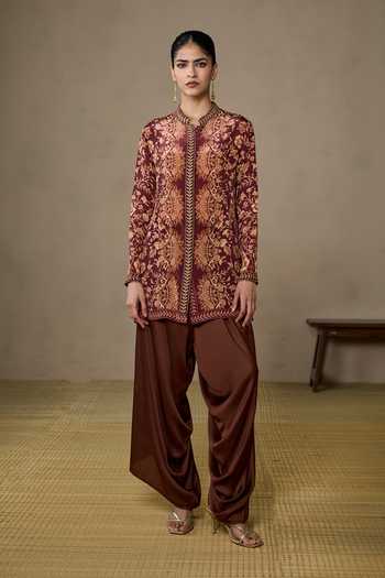 Ritu Kumar_Beige Crepe, Rayon Mandarin Collar, Yes Koyel Floral Print Short Kurta _Online_at_Aza_Fashions