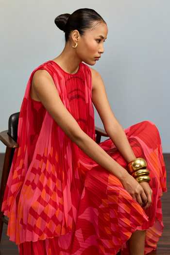 Ritu Kumar Red Georgette, Polyester Round Neck Urbanrap Abstract Print Layered Dress at Aza Fashions Ritu Kumar_Red Georgette, Polyester Round Neck Urbanrap Abstract Print Layered Dress _at_Aza_Fashions