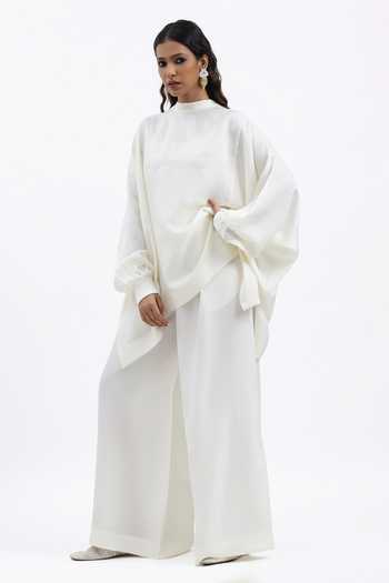 AK-OK Off White Silk High Neck, Yes Boxy Kurta And Pant Set Online at Aza Fashions AK-OK_Off White Silk High Neck, Yes Boxy Kurta And Pant Set _Online_at_Aza_Fashions