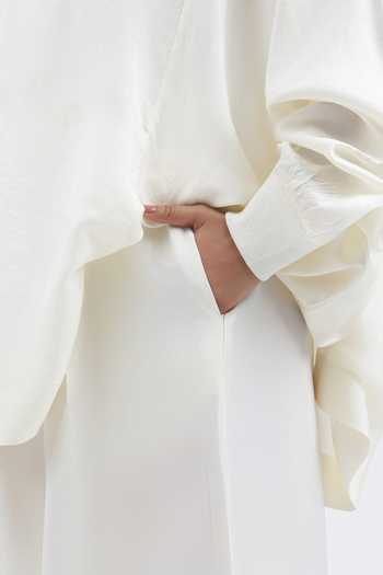 Shop AK-OK Off White Silk High Neck, Yes Boxy Kurta And Pant Set Online at Aza Fashions Shop_AK-OK_Off White Silk High Neck, Yes Boxy Kurta And Pant Set _Online_at_Aza_Fashions