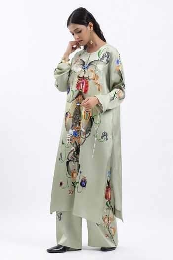 AK-OK Green Silk Round Neck Printed Kurta And Trouser Set Online at Aza Fashions AK-OK_Green Silk Round Neck Printed Kurta And Trouser Set _Online_at_Aza_Fashions