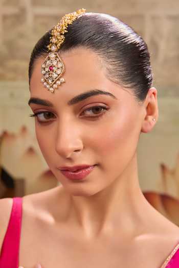 Buy Xago Pink Kundan And Pearl Studded Maangtikka Online at Aza Fashions Buy_Xago_Pink Kundan And Pearl Studded Maangtikka _Online_at_Aza_Fashions