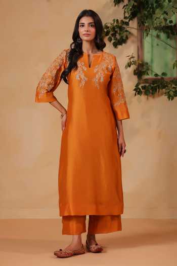 Anshu Wadhwa Embroidered Straight Chanderi Kurta & Pant Set 