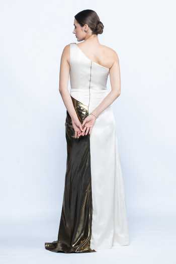 Aangan By Parul Opaline One-Shoulder Gown 