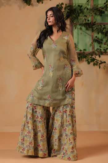 Anshu Wadhwa Applique Embroidered Kurta & Sharara Set 