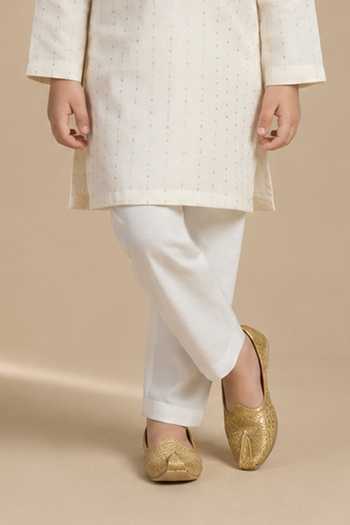 Byb Premium Off White Cotton, Chanderi Hand Embroidered Kurta Set Online at Aza Fashions Byb Premium_Off White Cotton, Chanderi Hand Embroidered Kurta Set _Online_at_Aza_Fashions