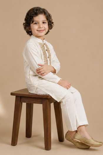 Buy Byb Premium Off White Cotton, Chanderi Hand Embroidered Kurta Set Online at Aza Fashions Buy_Byb Premium_Off White Cotton, Chanderi Hand Embroidered Kurta Set _Online_at_Aza_Fashions