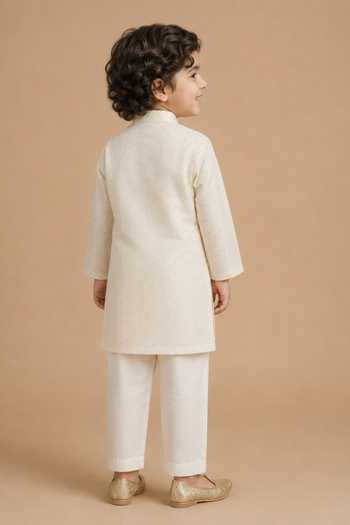 Shop Byb Premium Off White Cotton, Chanderi Hand Embroidered Kurta Set Online at Aza Fashions Shop_Byb Premium_Off White Cotton, Chanderi Hand Embroidered Kurta Set _Online_at_Aza_Fashions