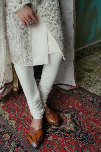 Buy Jatin Malik Cream Silk Eternal Raas Hand Embroidered Sherwani Set Buy_Jatin Malik_Cream Silk Eternal Raas Hand Embroidered Sherwani Set