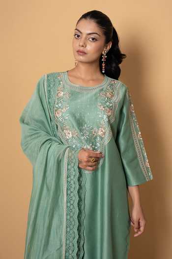 Kameez Green Chanderi, Cotton Round Neck, Yes Mint Blossom Embroidered Kurta Set at Aza Fashions Kameez_Green Chanderi, Cotton Round Neck, Yes Mint Blossom Embroidered Kurta Set _at_Aza_Fashions