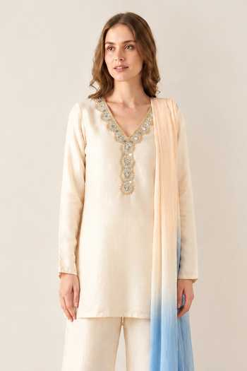 Label Flamingo By Vrinda Neckline Embroidered Kurta Set 