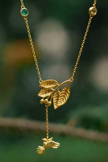 Buy Totapari Gold Plated Corbett Mahua Leaf And Parrot Pendant Necklace Online at Aza Fashions Buy_Totapari_Gold Plated Corbett Mahua Leaf And Parrot Pendant Necklace _Online_at_Aza_Fashions