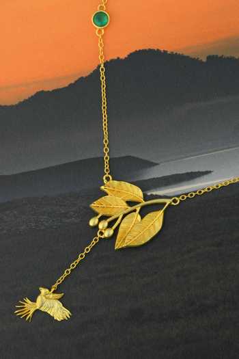 Buy Totapari Gold Plated Corbett Mahua Leaf And Parrot Pendant Necklace Buy_Totapari_Gold Plated Corbett Mahua Leaf And Parrot Pendant Necklace
