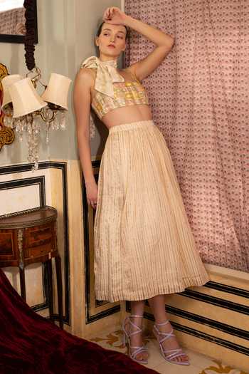 Buy Névoh Ivory Chanderi Square Neck Hand Embroidered Top And Skirt Set Online at Aza Fashions Buy_Névoh_Ivory Chanderi Square Neck Hand Embroidered Top And Skirt Set _Online_at_Aza_Fashions