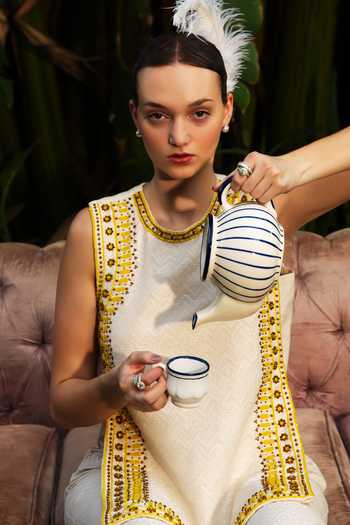 Buy Névoh Ivory Jacquard Round Neck Embroidered Straight Kurta And Pant Set Online at Aza Fashions Buy_Névoh_Ivory Jacquard Round Neck Embroidered Straight Kurta And Pant Set _Online_at_Aza_Fashions