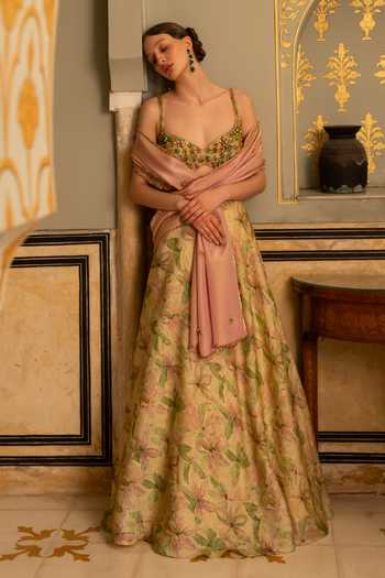 Névoh Water Floral Print Lehenga Set 