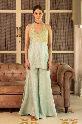 Névoh Blue Net Halter Neck Zari Embroidered Kurta Set at Aza Fashions Névoh_Blue Net Halter Neck Zari Embroidered Kurta Set _at_Aza_Fashions