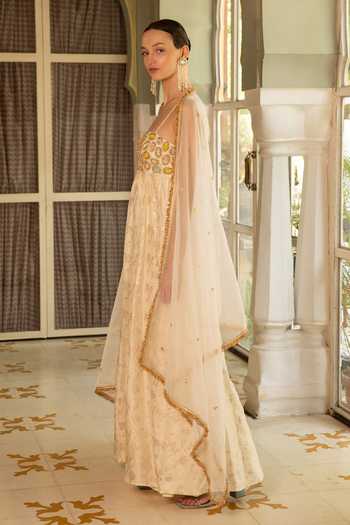 Névoh Ivory Organza Square Neck Zari Embroidered Anarkali With Dupatta Online at Aza Fashions Névoh_Ivory Organza Square Neck Zari Embroidered Anarkali With Dupatta _Online_at_Aza_Fashions