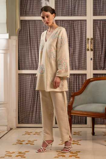 Buy Névoh Ivory Jacquard V-neck Woven Kurta And Pant Set Online at Aza Fashions Buy_Névoh_Ivory Jacquard V-neck Woven Kurta And Pant Set _Online_at_Aza_Fashions
