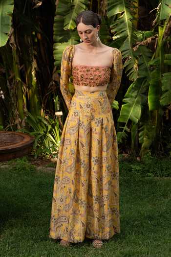 Buy Névoh Pink Jacquard Square Neck Paisley Print Bustier And Pant Set Online at Aza Fashions Buy_Névoh_Pink Jacquard Square Neck Paisley Print Bustier And Pant Set _Online_at_Aza_Fashions