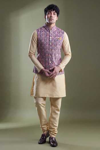Arihant Rai Sinha Floral Embroidered Bandi & Kurta Set 