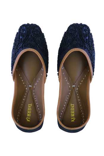 Kurrbat Designer Blue Swan Juttis 