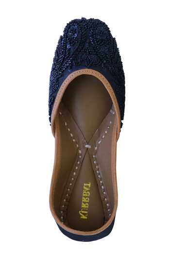 Shop Kurrbat Black Designer Blue Swan Juttis Online at Aza Fashions Shop_Kurrbat_Black Designer Blue Swan Juttis _Online_at_Aza_Fashions