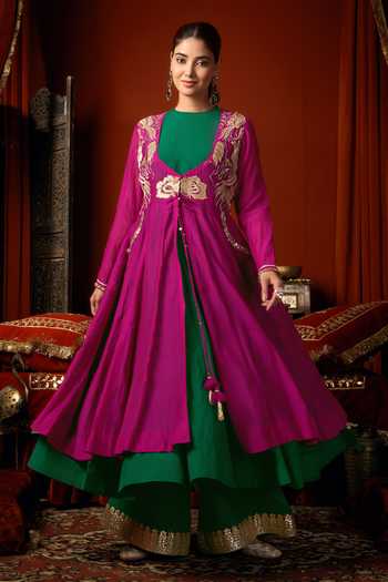 Arje India Embroidered Jacket & Kurta Set 