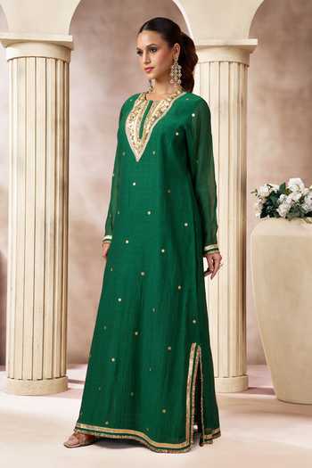 Arje India_Green Chanderi Silk Round Neck Kurta _Online_at_Aza_Fashions