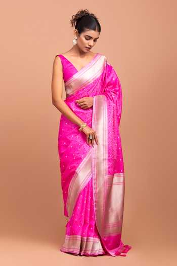 Devissha Floral Banarasi Woven Saree 