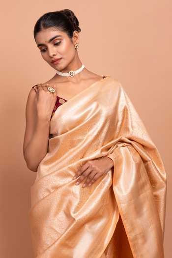 Devissha Peach Silk Banarasi Woven Saree Online at Aza Fashions Devissha_Peach Silk Banarasi Woven Saree _Online_at_Aza_Fashions